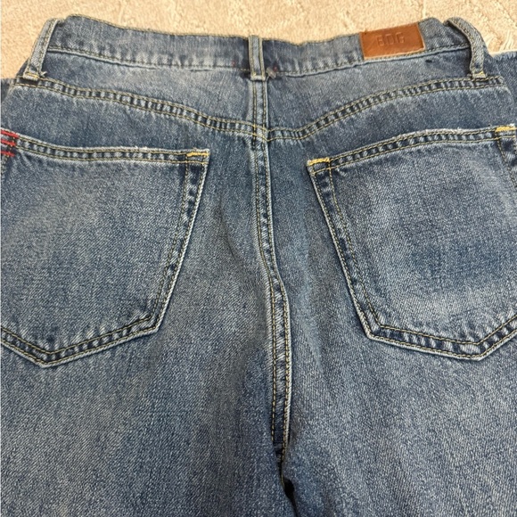 BDG by Urban Outfitters Distressed Blue Jeans for Women - Picture 4 of 7